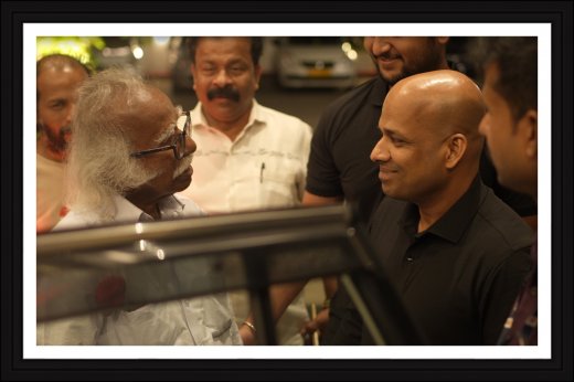 Rajesh Puthanpurayil welcoming the minister at LKIFF 2025