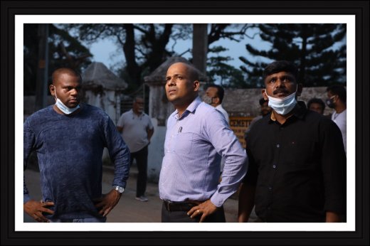Rajesh Puthanpurayil in discussion at the Made In shooting location