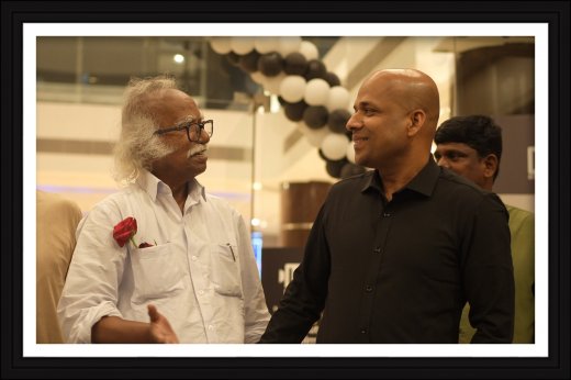 Rajesh Puthanpurayil with a minister at LKISFF 2026