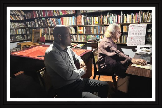 Rajesh Puthanpurayil in discussion with filmmaker Adoor Gopalakrishnan