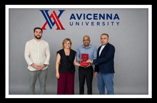Rajesh Puthanpurayil receiving an Achievement Award from Avicenna University